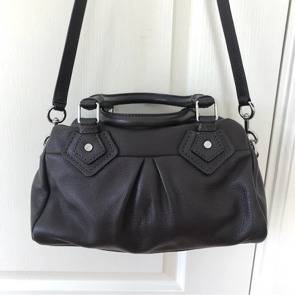 Marc Jacobs dark brown baby groove bag